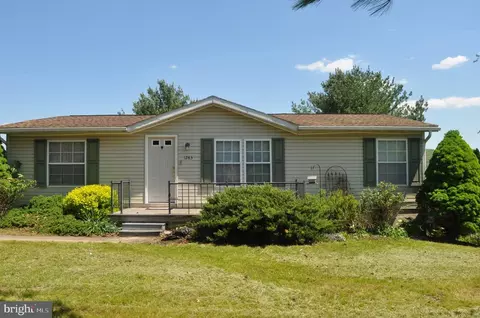 1283 Armstrong Valley Rd, Halifax, PA 17032
