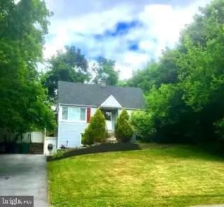 5212 Earl Dr, Harrisburg, PA 17112
