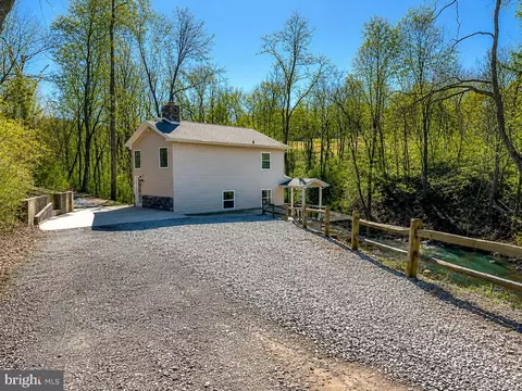 401 Toms Rd, Harrisburg, PA 17112