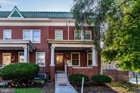 2452 N 4th St, Harrisburg, PA 17110
