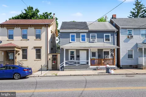 313 E Main St, Middletown, PA 17057