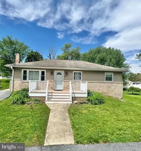 6216 Pine St, Harrisburg, PA 17112