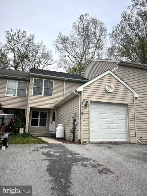 9115 Joyce Ln, Hummelstown, PA 17036