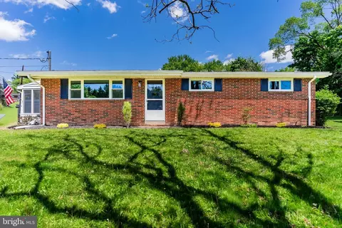 6700 Blue Rdg, Harrisburg, PA 17112