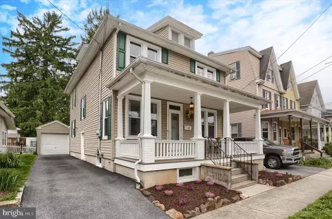 155 Emaus St, Middletown, PA 17057