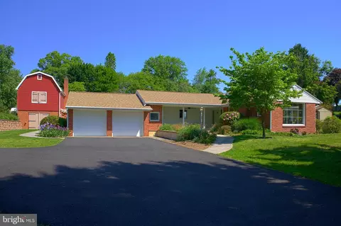 4200 Mcintosh Rd, Harrisburg, PA 17112