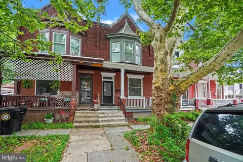 265 Peffer St, Harrisburg, PA 17102