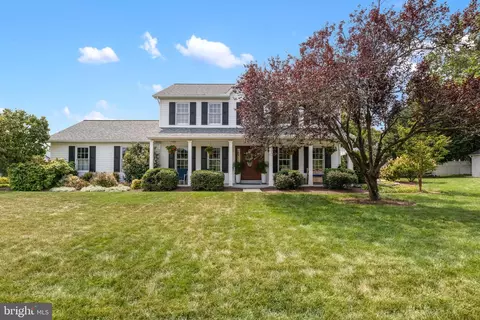 6414 Churchill Rd, Harrisburg, PA 17111
