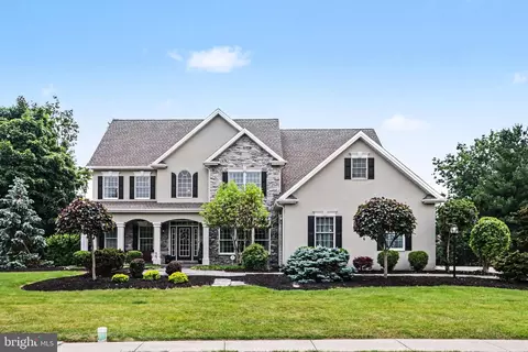 2312 Forest Ln, Harrisburg, PA 17112