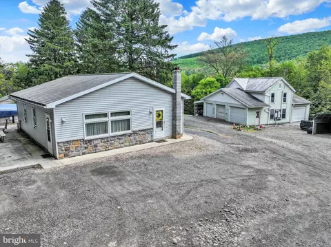 239 Hill St, Lykens, PA 17048