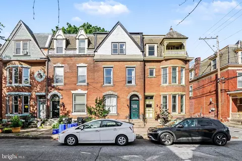 1710 Green St, Harrisburg, PA 17102