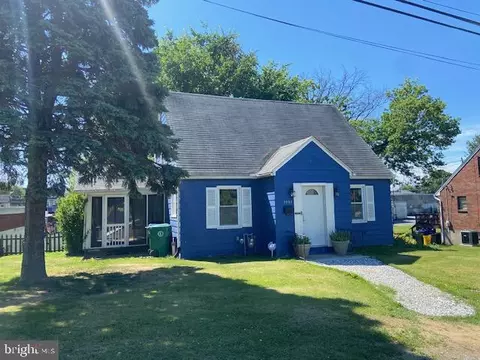 3937 Walnut St, Harrisburg, PA 17109