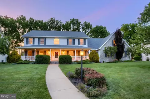 1315 Carriage House Rd, Middletown, PA 17057