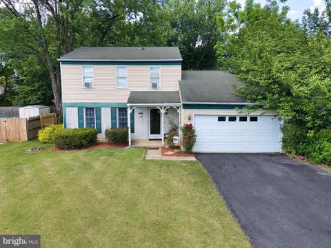 100 Nestside Ct, Harrisburg, PA 17110