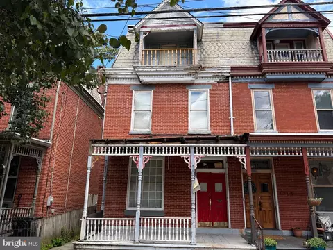 1715 Green St, Harrisburg, PA 17102