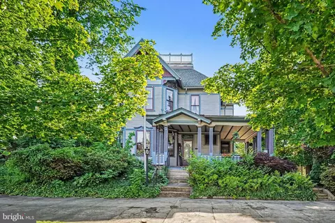 119 S Market St, Millersburg, PA 17061