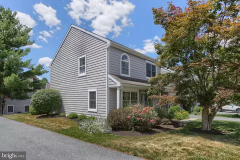 Exterior - 240 Crescent, Hershey, PA 17033 photo 9 of 10