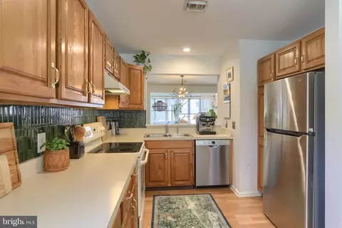 Kitchen - 240 Crescent, Hershey, PA 17033 photo 3 of 4