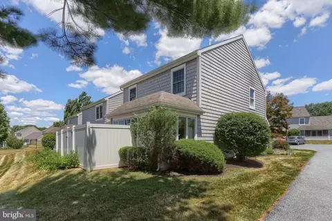Exterior - 240 Crescent, Hershey, PA 17033 photo 10 of 10
