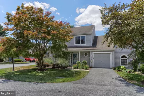 Exterior - 240 Crescent, Hershey, PA 17033 photo 3 of 10
