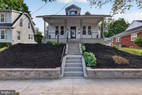 204 N 32nd St, Harrisburg, PA 17109