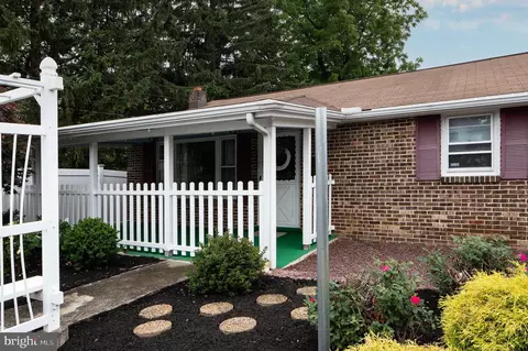 831 Main St, Harrisburg, PA 17113