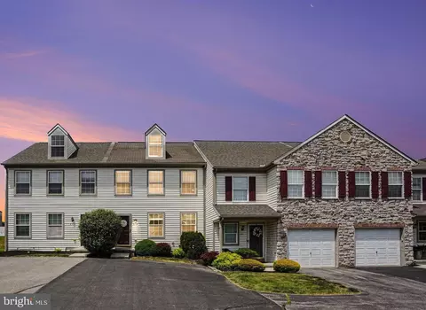 239 Buckley Dr, Harrisburg, PA 17112
