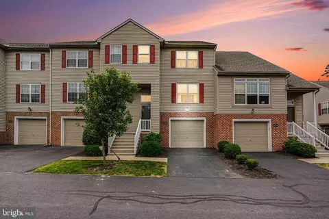 2252 Ionoff Rd, Harrisburg, PA 17110