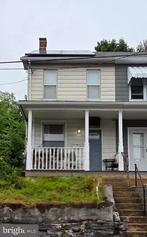 117 Penn St, Steelton, PA 17113