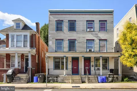 1631 Derry St, Harrisburg, PA 17104