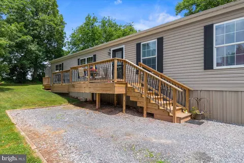 28 A Oak Knoll Est, Elizabethtown, PA 17022