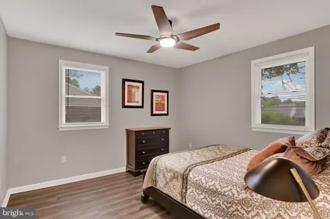 Bedroom - 225 E Glenn Rd, Hershey, PA 17033 photo 4 of 4