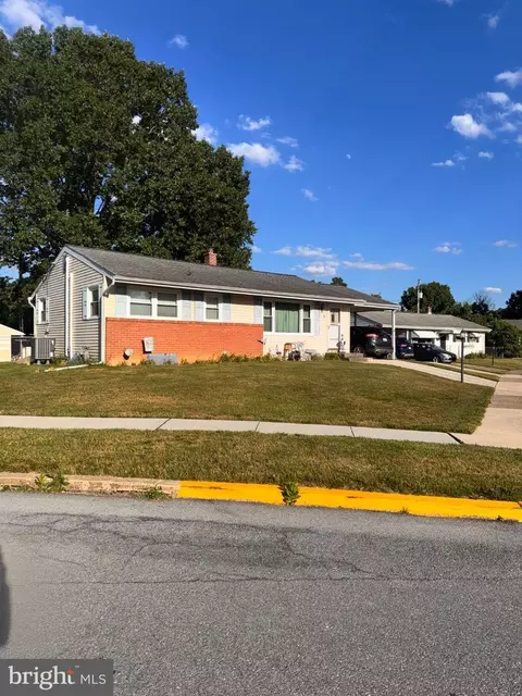 5 Shirley Dr, Middletown, PA 17057