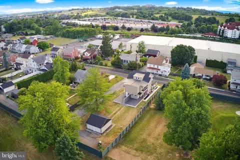 View/Area - 432-434 E Derry Rd, Hershey, PA 17033 photo 1 of 5