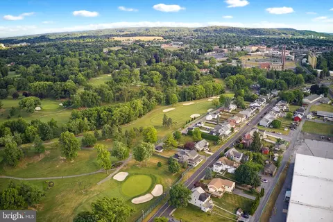 View/Area - 432-434 E Derry Rd, Hershey, PA 17033 photo 5 of 5