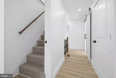 Entry Way - 432-434 E Derry Rd, Hershey, PA 17033 photo 9 of 13