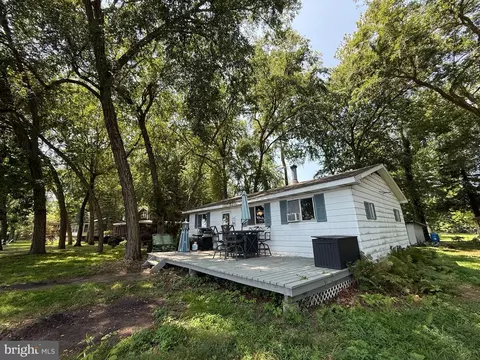 49 Beech Is, Middletown, PA 17057
