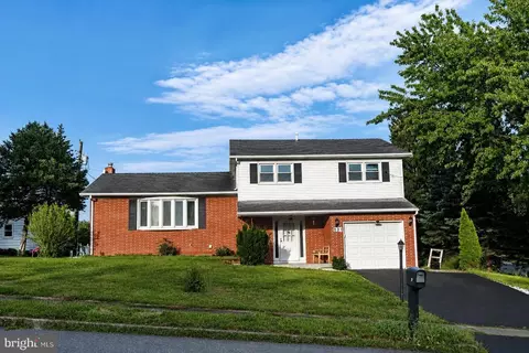 231 Eddington Ave, Harrisburg, PA 17111