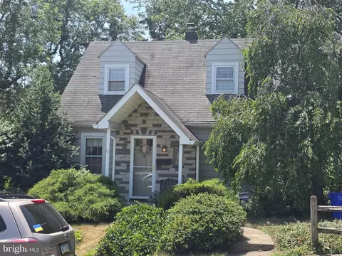 534 Benton St, Harrisburg, PA 17104