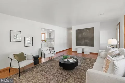 Living - 222 Robin Rd, Hershey, PA 17033 photo 3 of 4