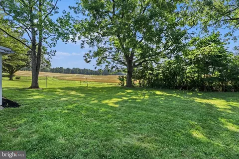 Exterior - 222 Robin Rd, Hershey, PA 17033 photo 7 of 7