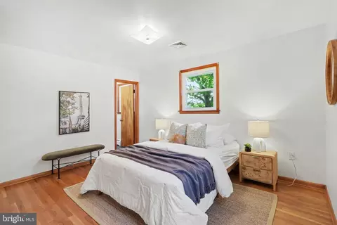 Bedroom - 222 Robin Rd, Hershey, PA 17033 photo 1 of 6
