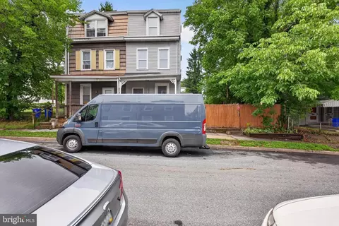 2006 Kensington St, Harrisburg, PA 17104