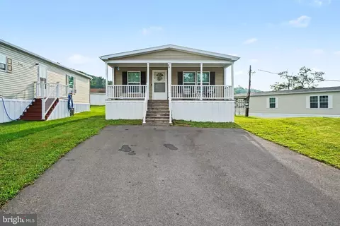 49 N Elmer Ave, Halifax, PA 17032