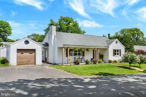 4222 Concord St, Harrisburg, PA 17109