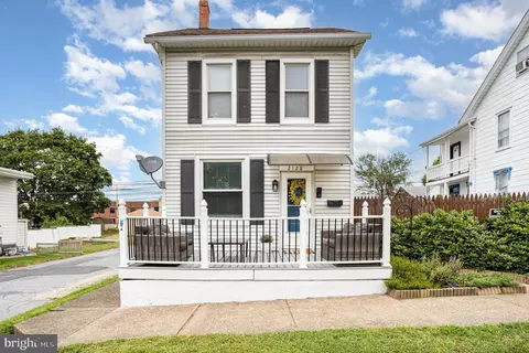 2128 Boas St, Harrisburg, PA 17103