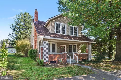118 Fishburn St, Harrisburg, PA 17109