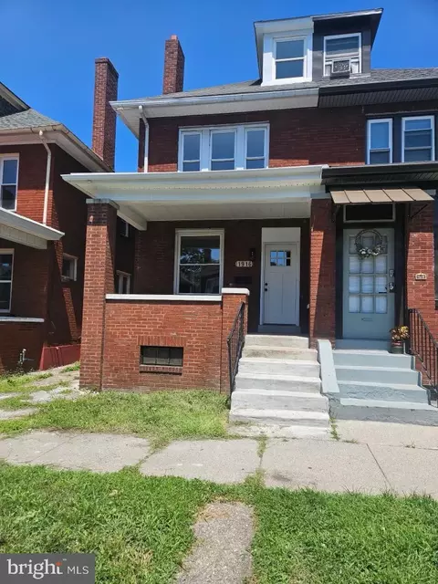 1916 Mulberry St, Harrisburg, PA 17104