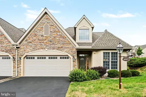 4337 N Victoria Way, Harrisburg, PA 17112