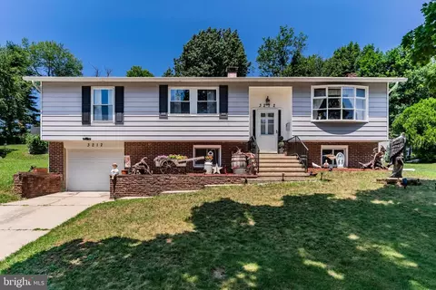 3212 Trinity Rd, Harrisburg, PA 17109